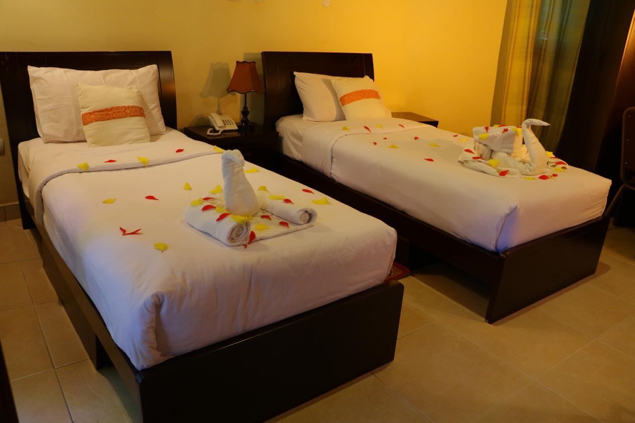 Abay Minch Lodge Bahir Dar Exterior foto